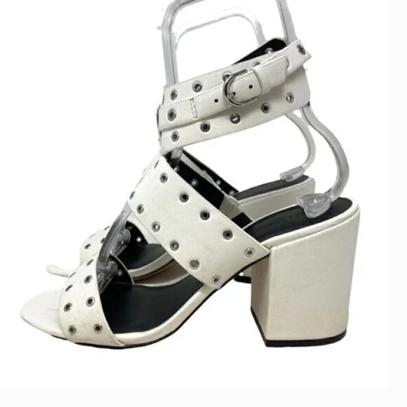 Rebecca Minkoff Carter White Grommet Strappy Chunky Heel Sandals - Size 8 - Picture 2 of 8